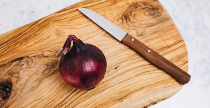 How to cut an onion